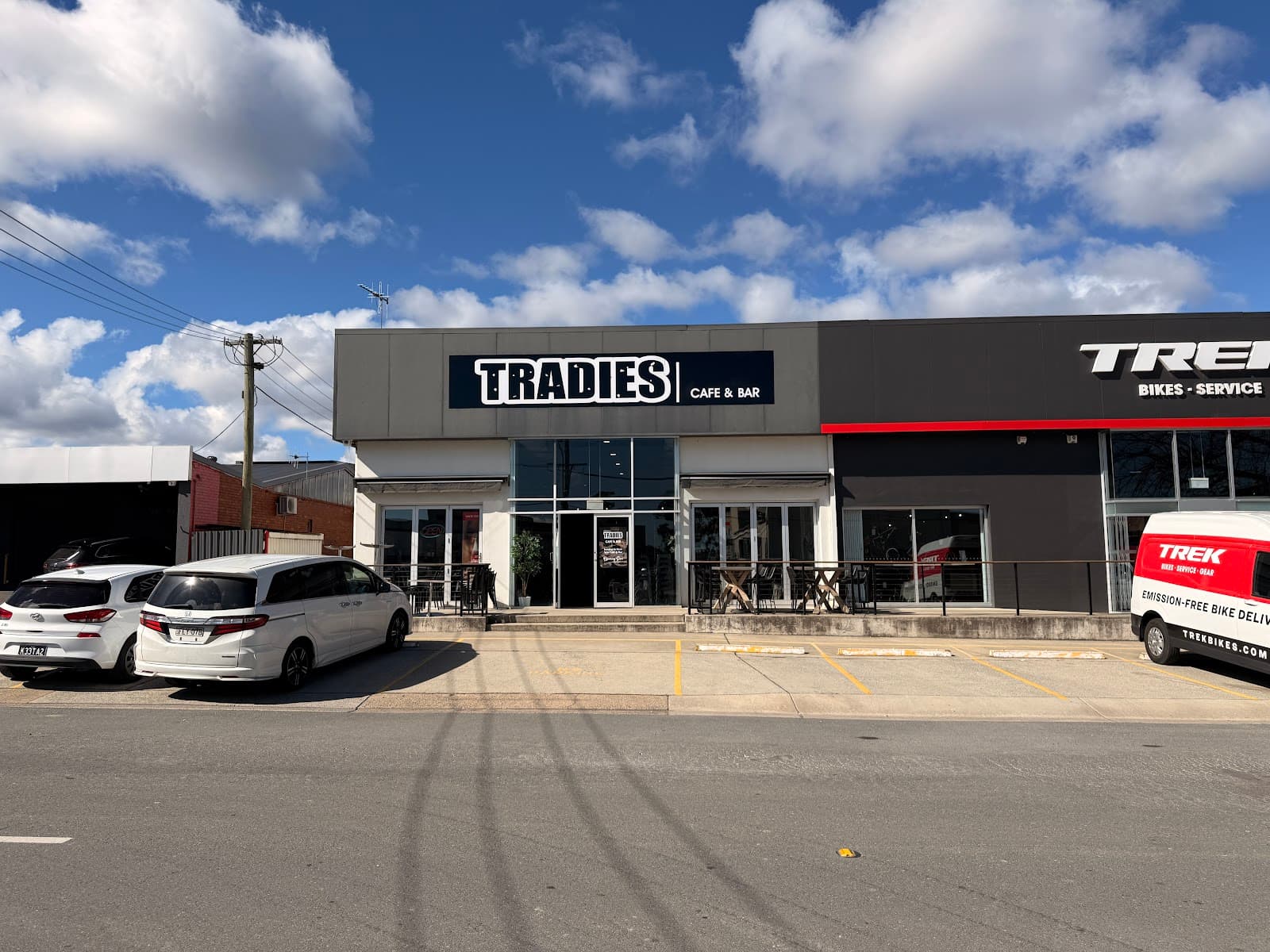 TRADIES CAFE AND BAR — Fyshwick, Canberra