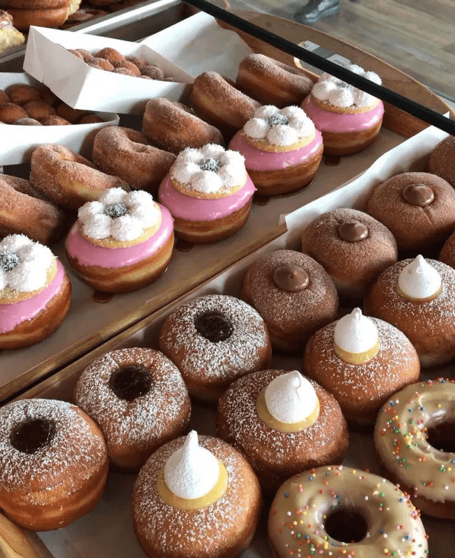 Le Bon Mélange Café Pâtisserie — Gungahlin, Canberra