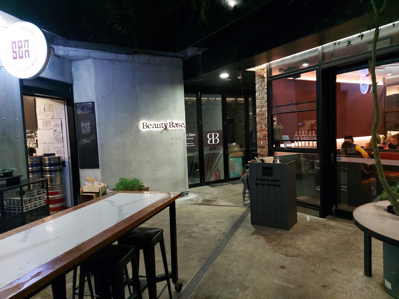 Senn Noods — Braddon, Canberra