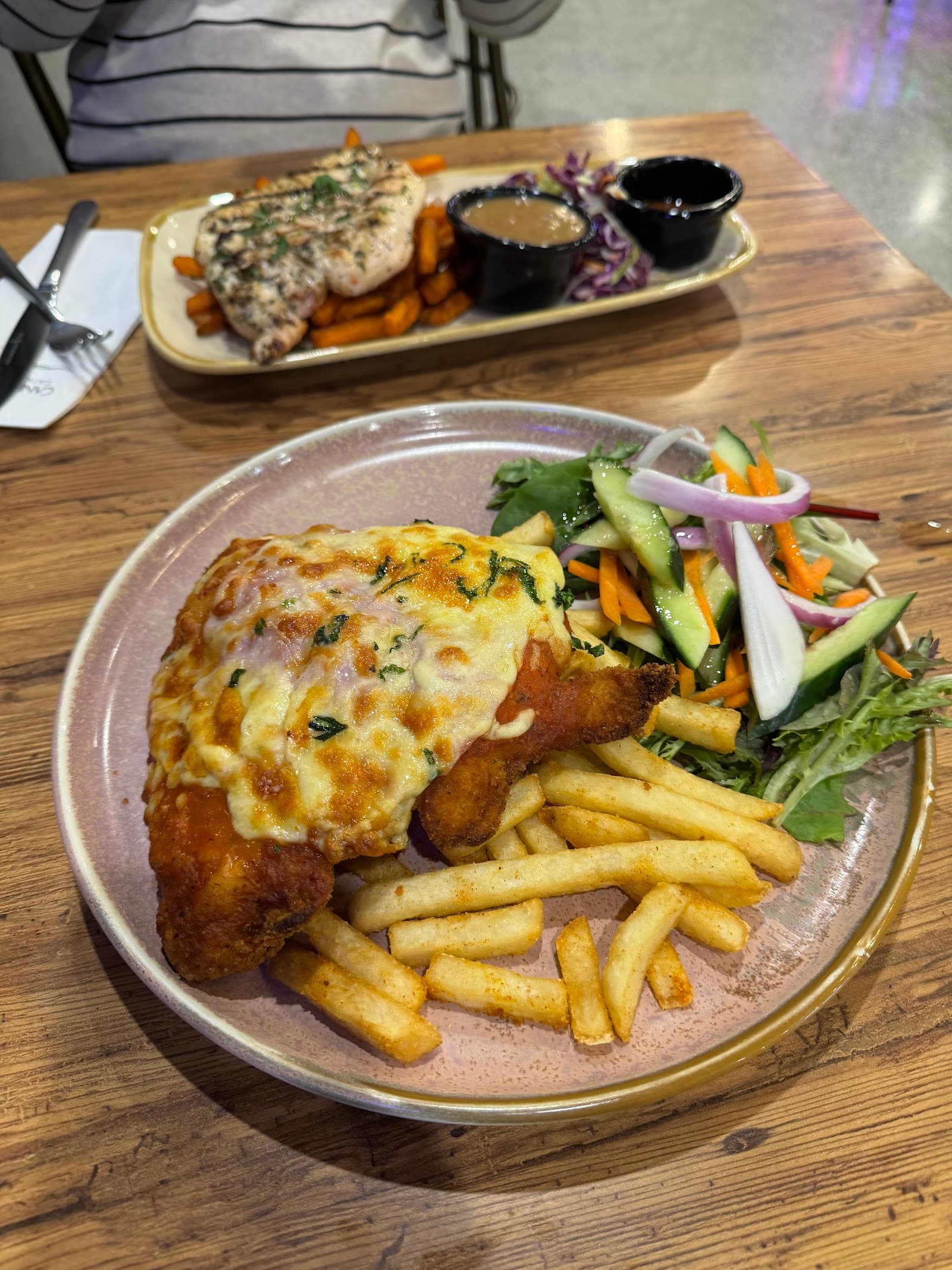 CANBERRA BAR & GRILL — Tuggeranong, Canberra