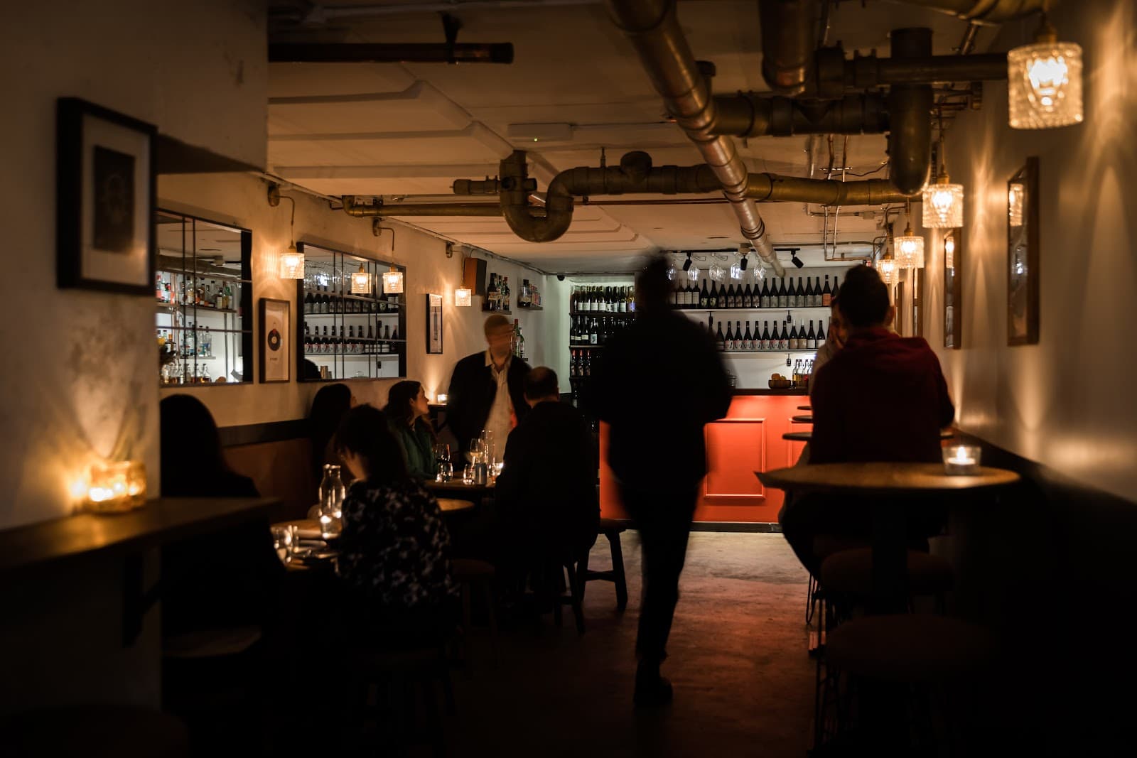 11e cave — Kingston, Canberra