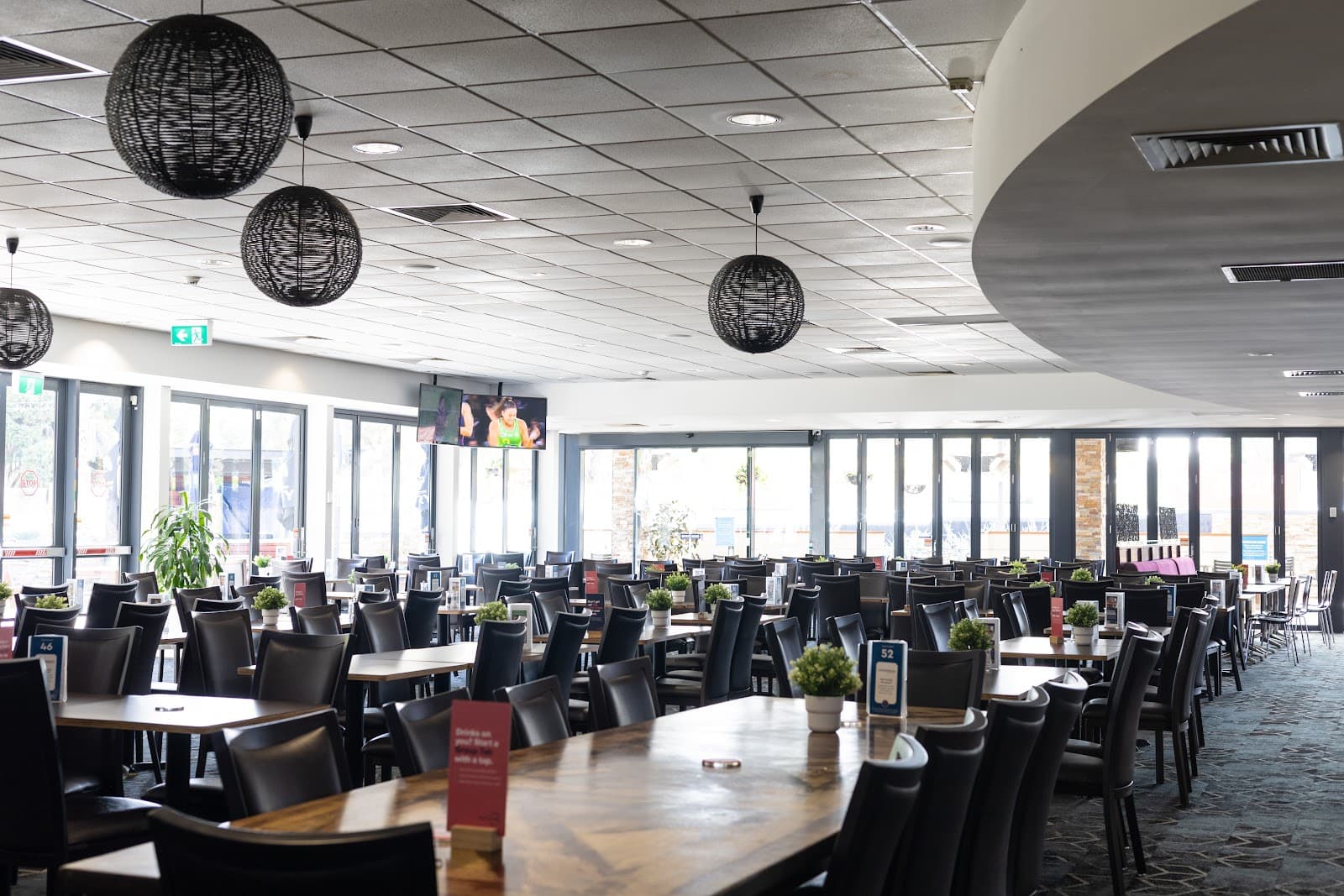Canberra Southern Cross Club Jamison — Belconnen, Canberra