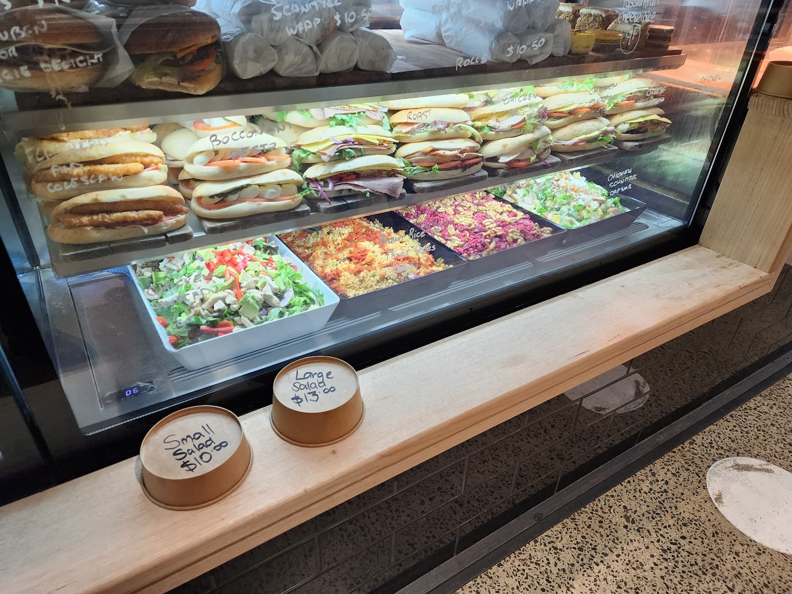 Barton Grocer — Barton, Canberra