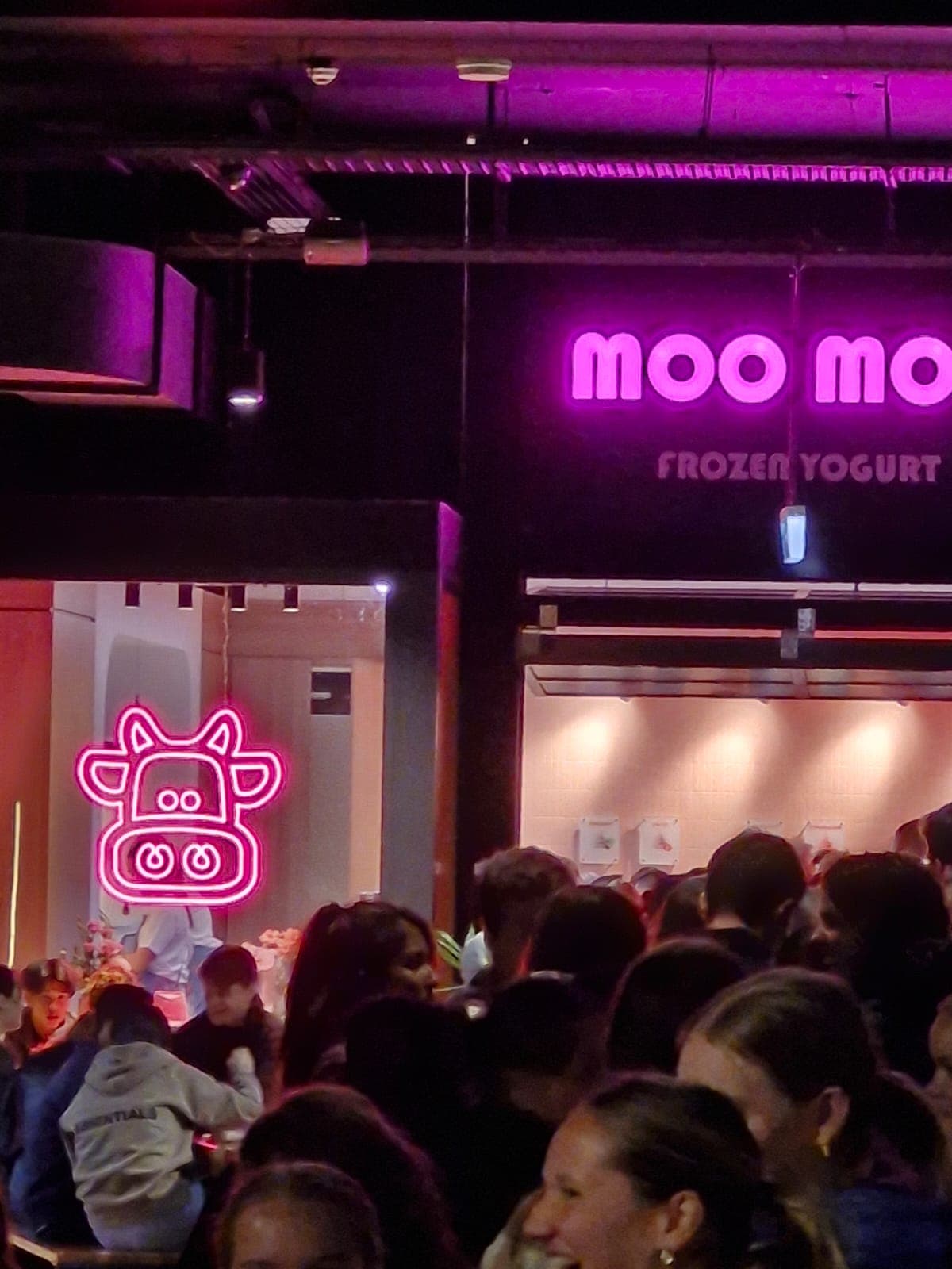 Moo Moo Frozen Yogurt — Braddon, Canberra
