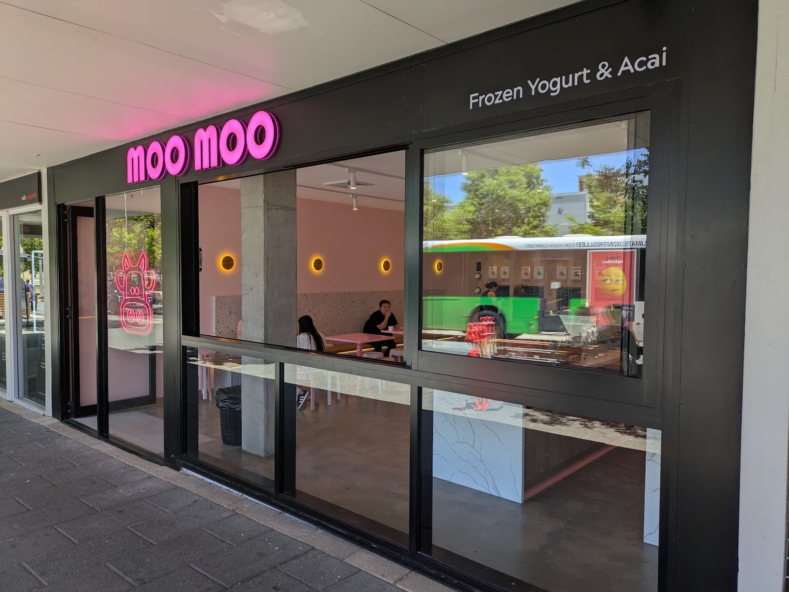 Moo Moo Frozen Yogurt — Gungahlin, Canberra