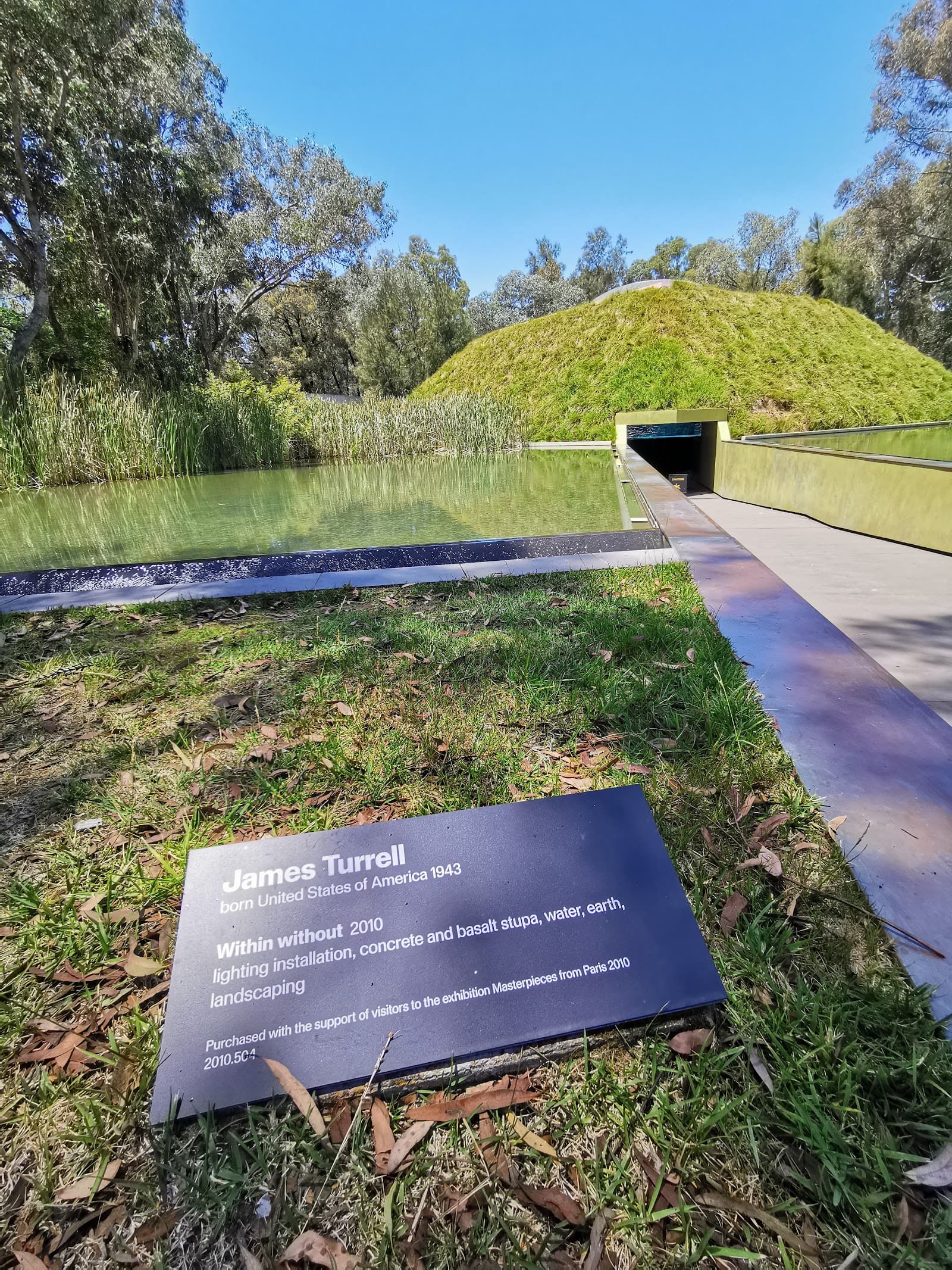 James Turrell "Within without" Skyspace — Barton, Canberra
