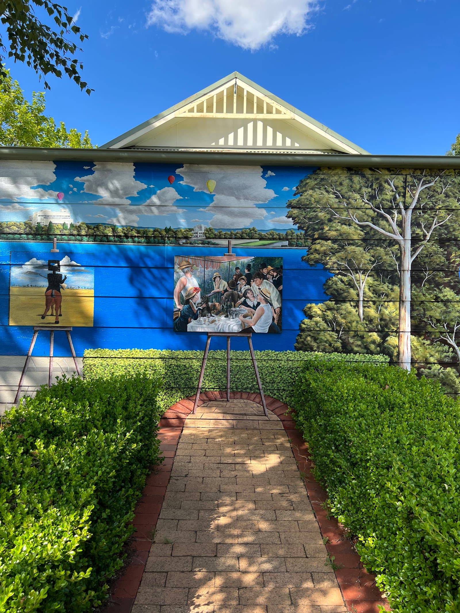 Aarwun Gallery — Gungahlin, Canberra