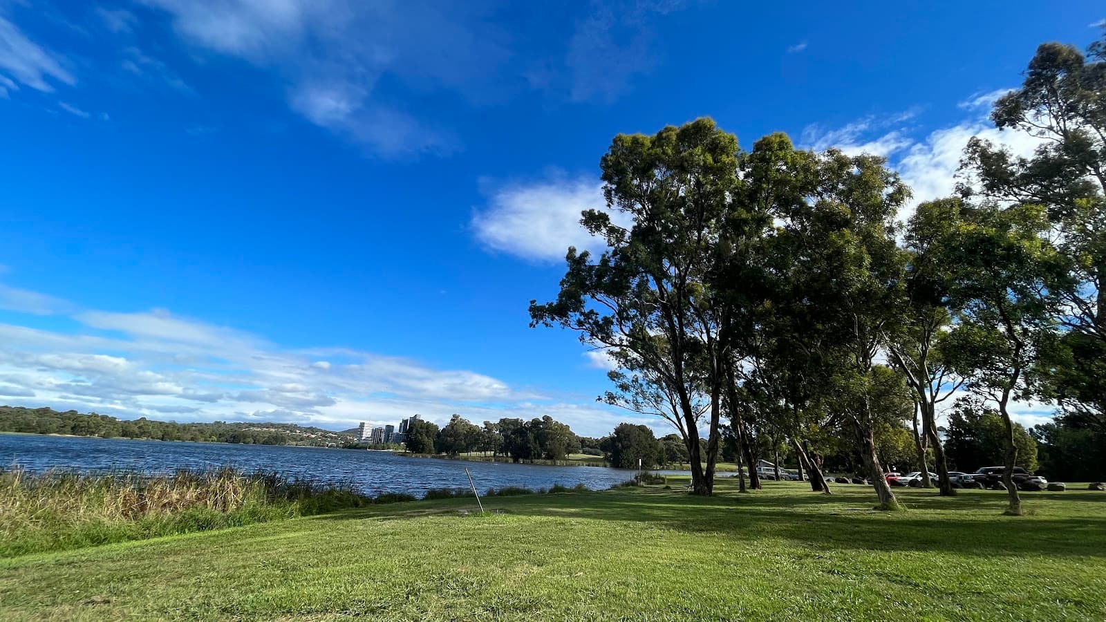 Lake Ginninderra — Belconnen, Canberra