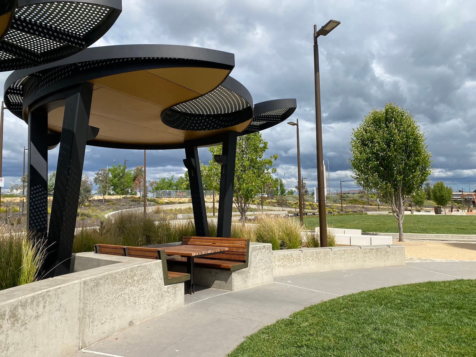 Henry Rolland Park — Fyshwick, Canberra