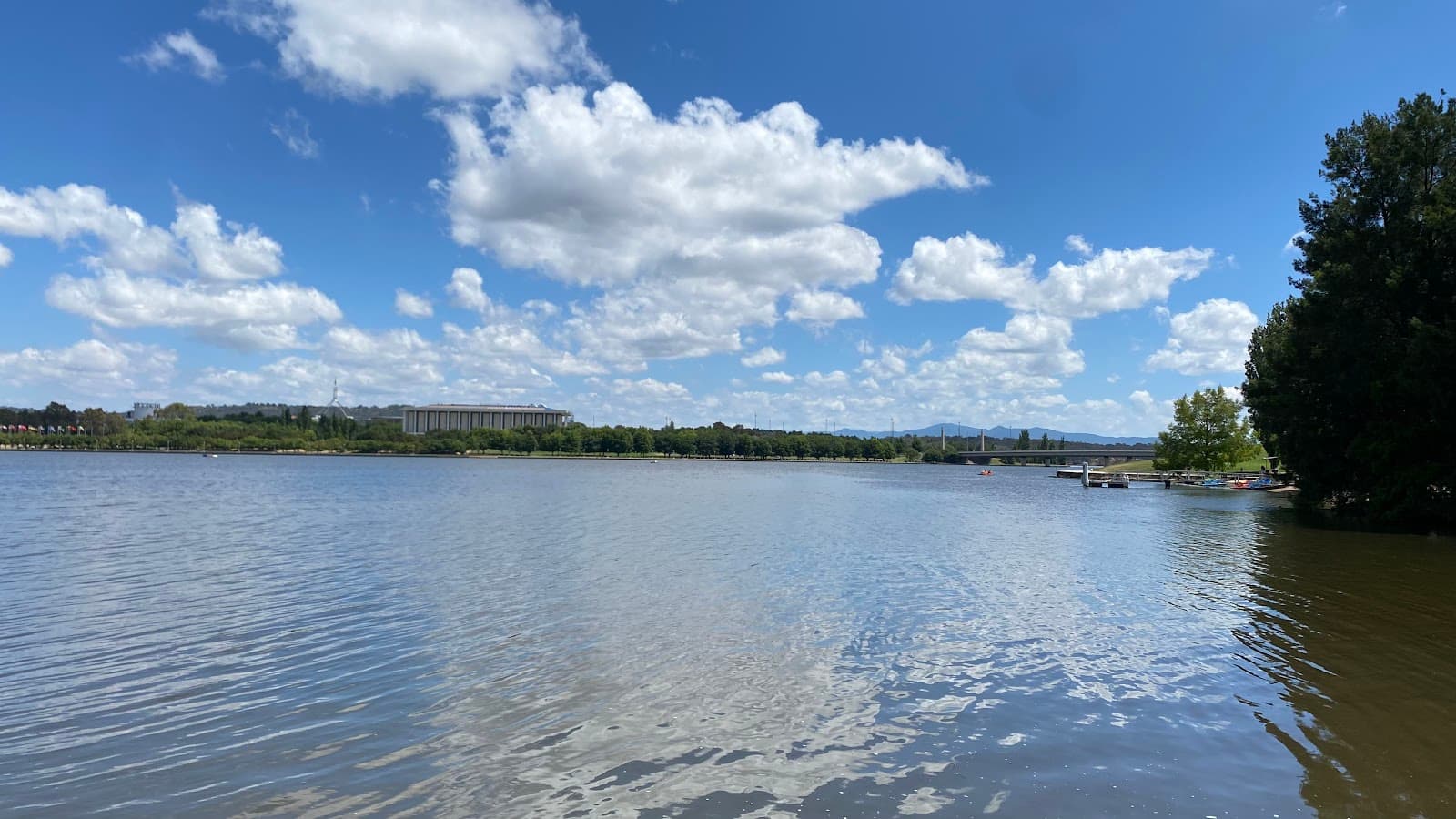 Rond Terrace — Barton, Canberra