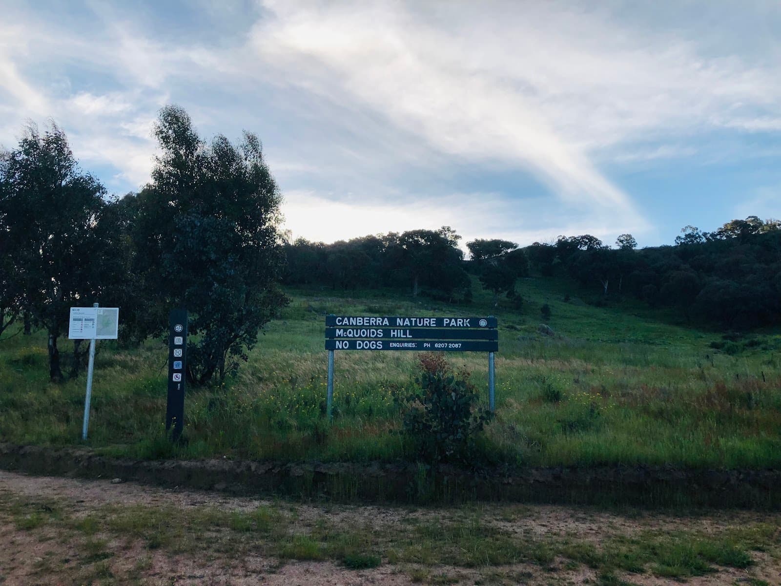 McQuoids Hill Walking Trail — Tuggeranong, Canberra