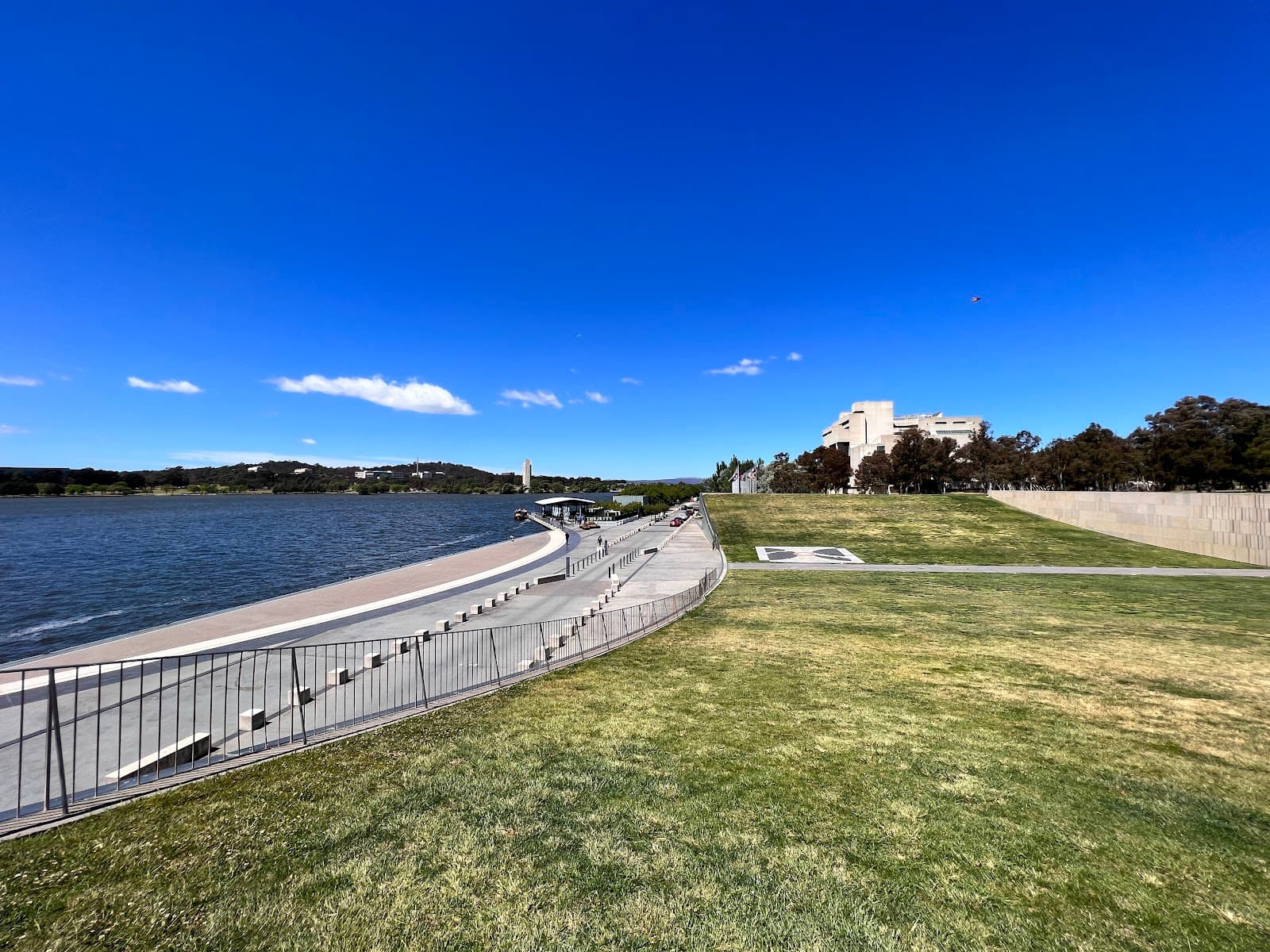 National Triangle — Civic, Canberra