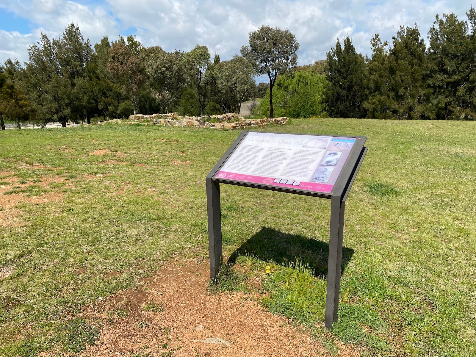 Crinigan's Stone Cottage — Gungahlin, Canberra