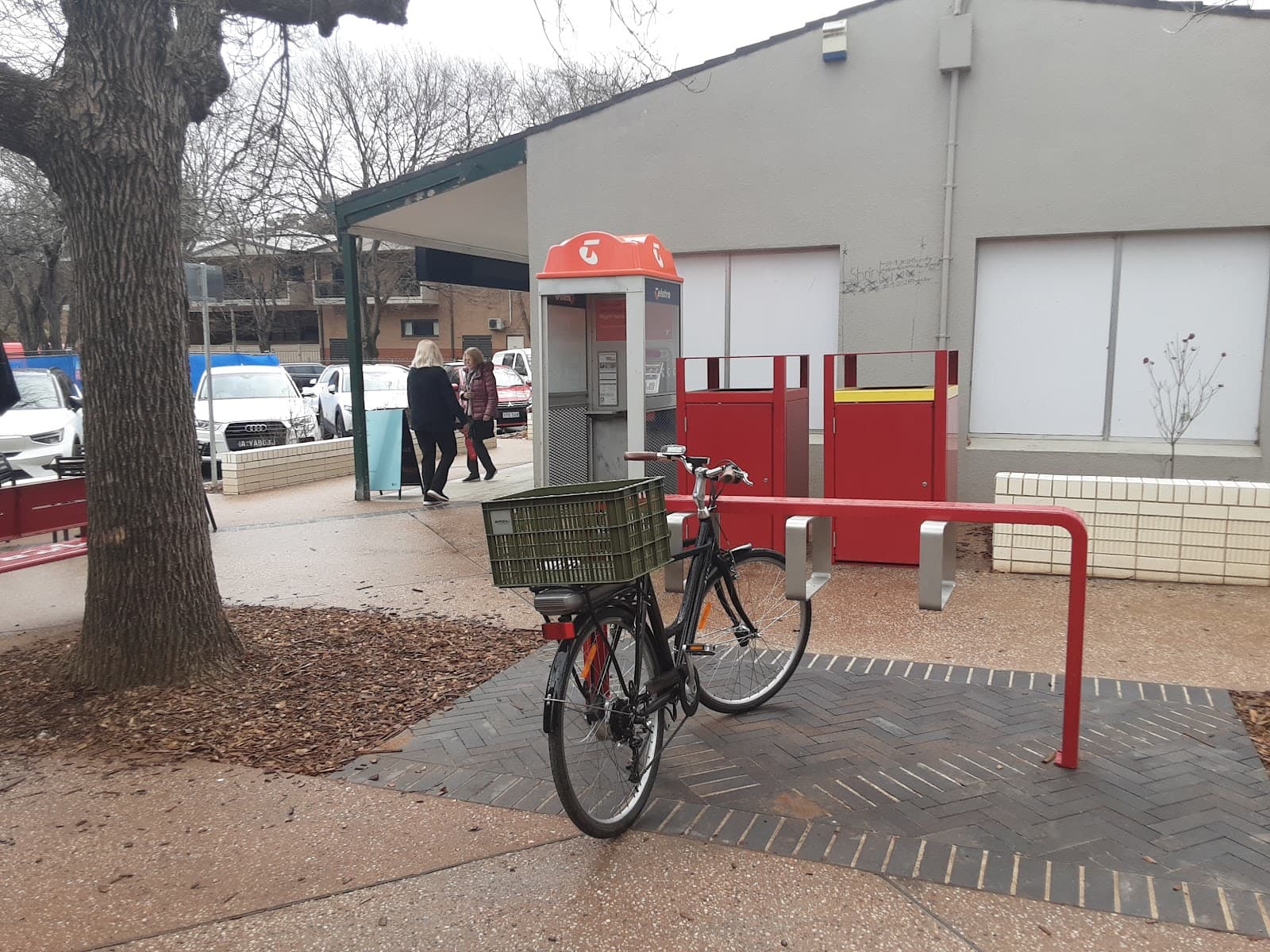 Campbell Shops — Barton, Canberra