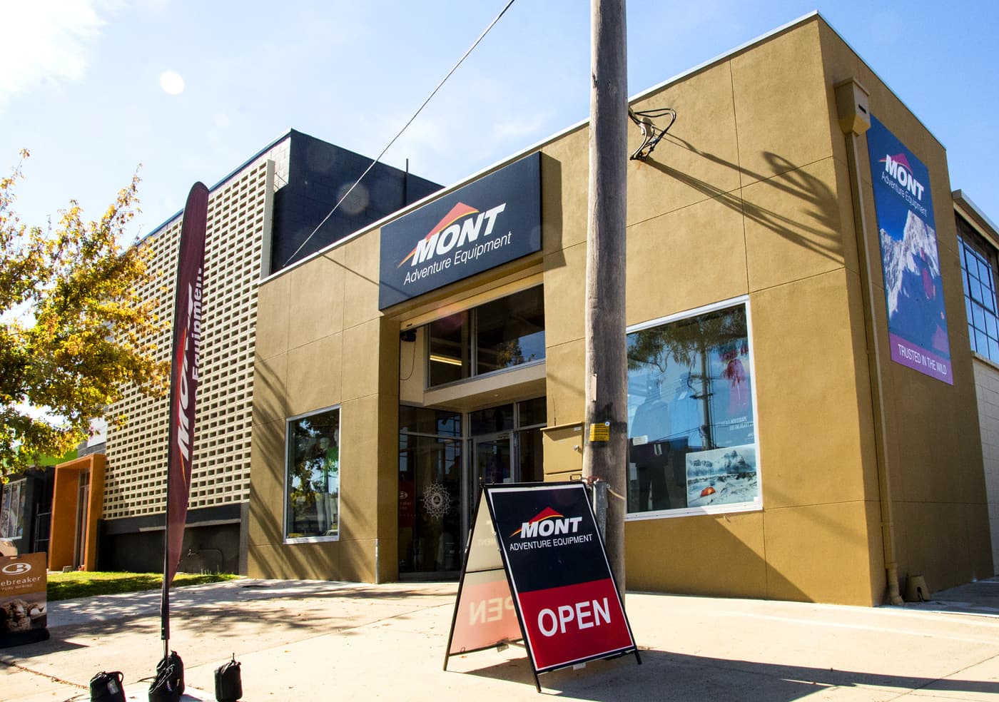Mont Adventure Equipment — Fyshwick, Canberra