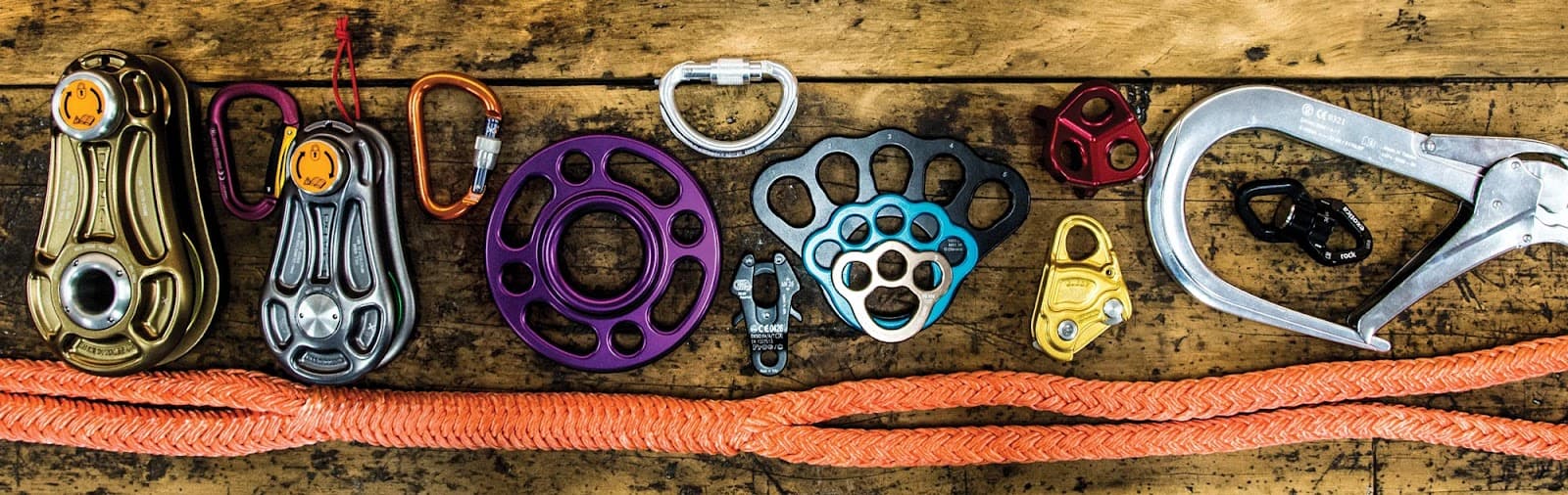 Mont Adventure Equipment — Fyshwick, Canberra
