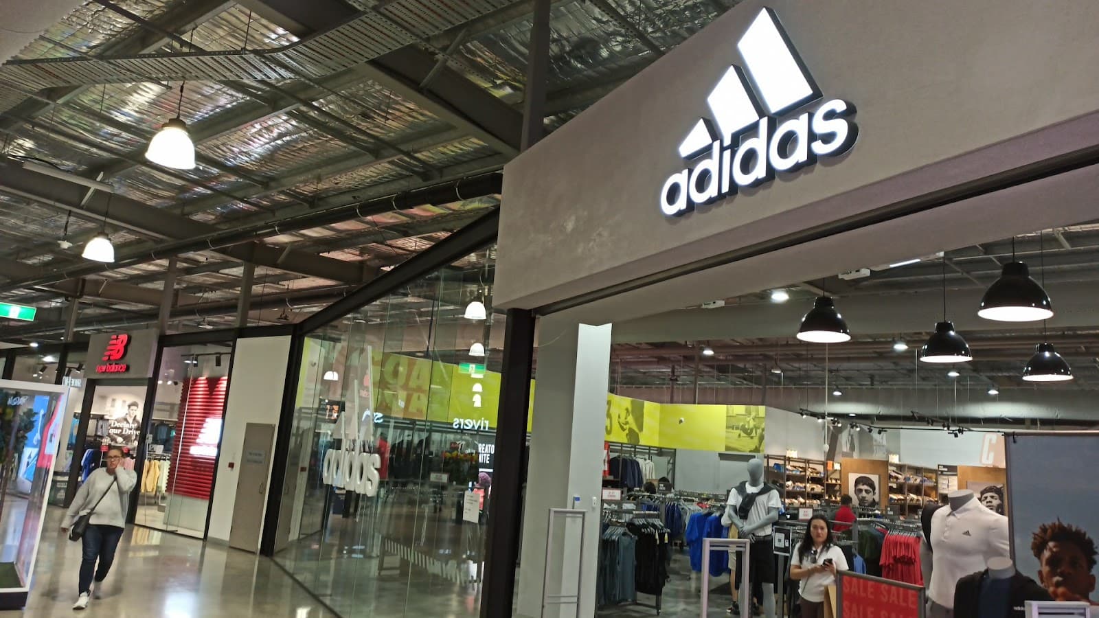 adidas Outlet Canberra — Fyshwick, Canberra