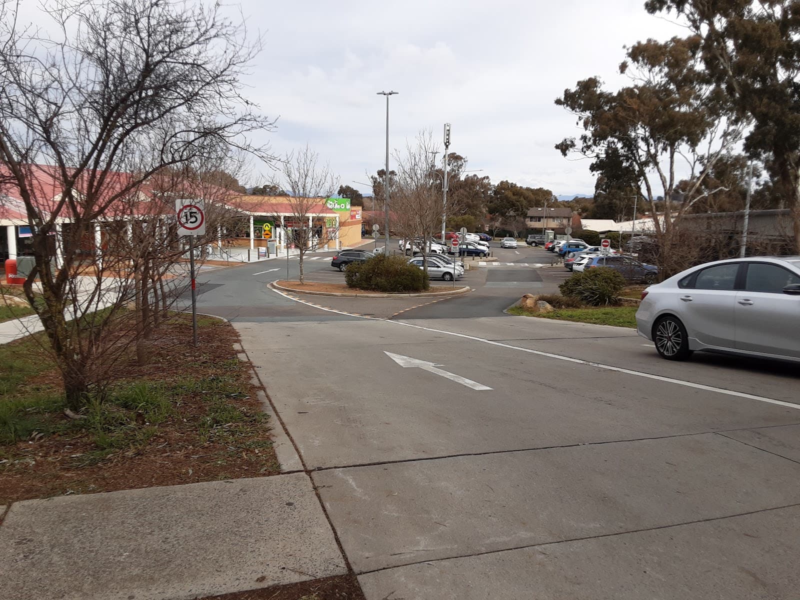 Ngunnawal Village Shopping Centre — Gungahlin, Canberra