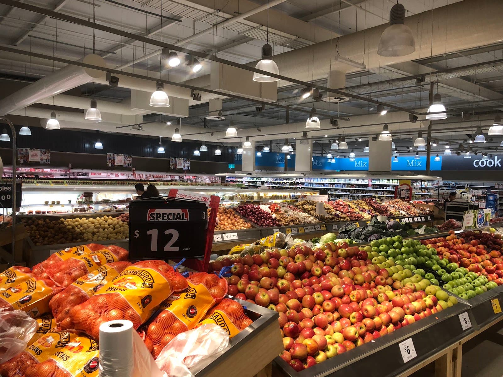Coles Gungahlin — Gungahlin, Canberra