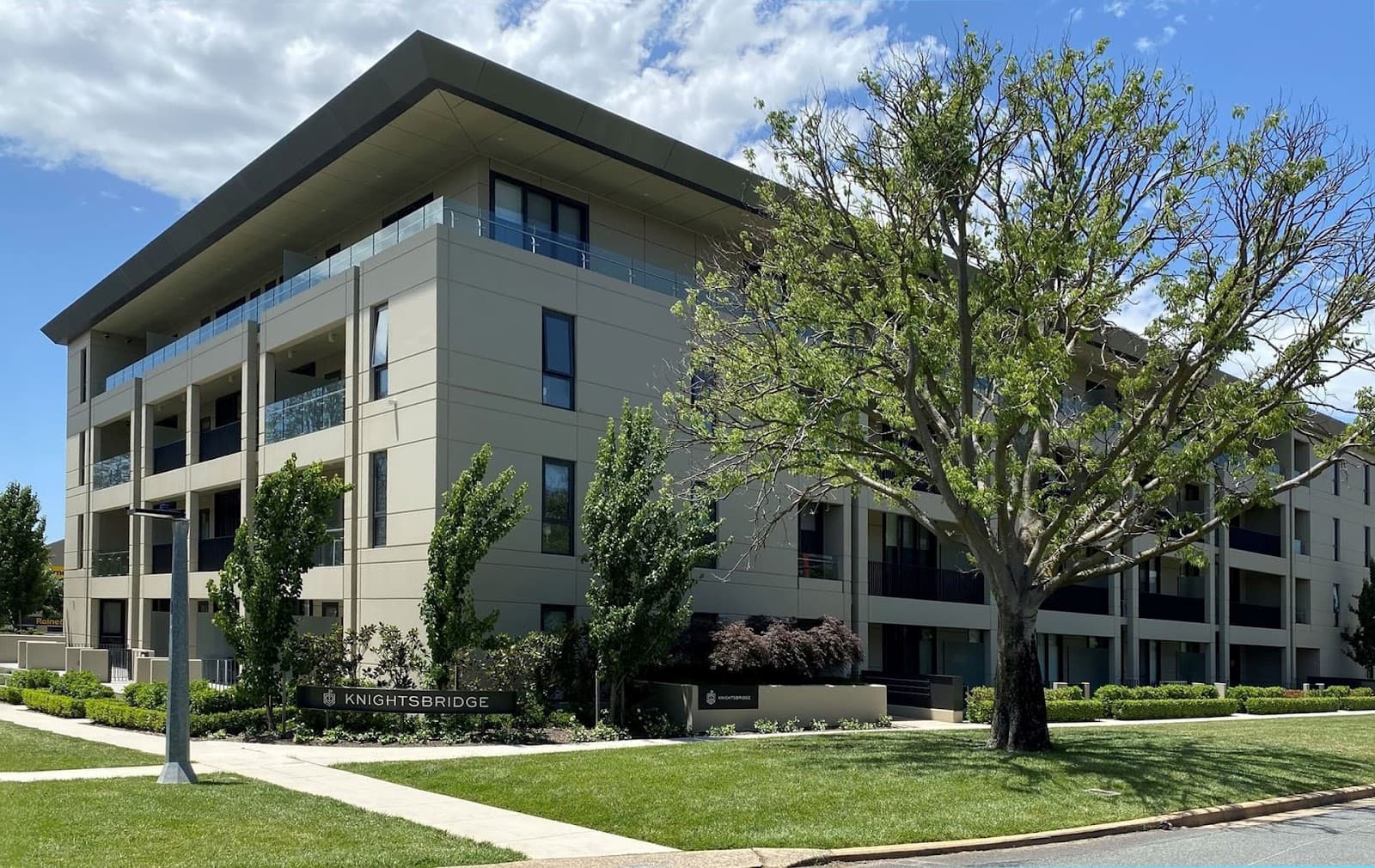 Knightsbridge Canberra — Fyshwick, Canberra