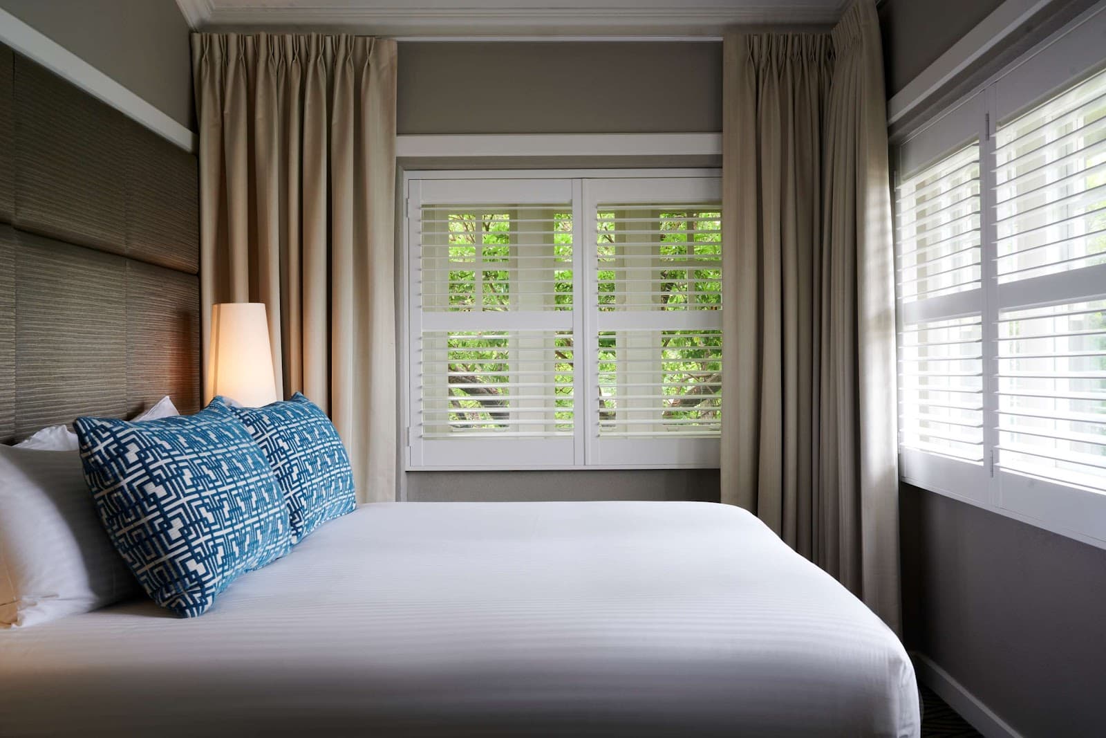 Hotel Kurrajong Canberra — Tuggeranong, Canberra