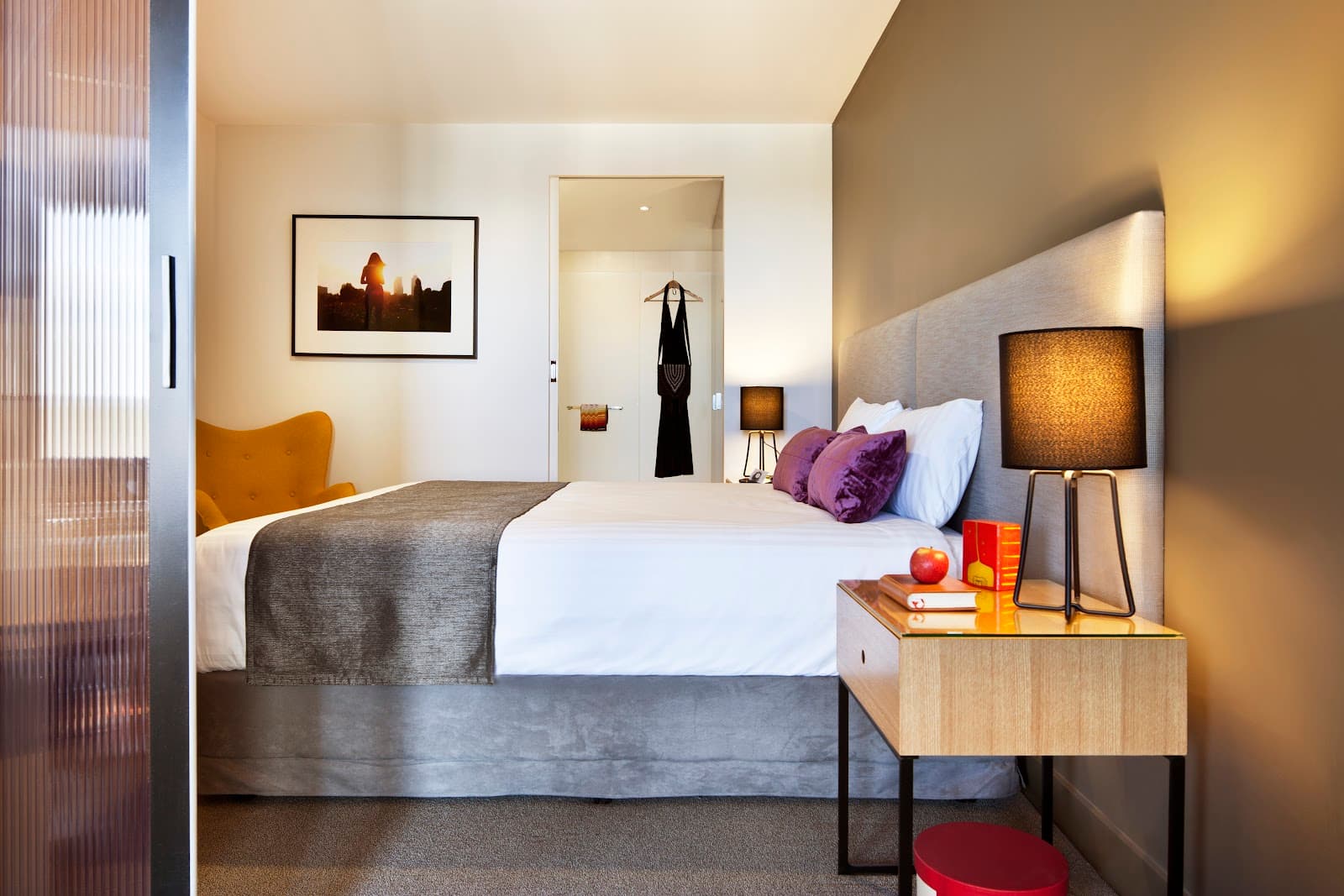 East Hotel — Barton, Canberra