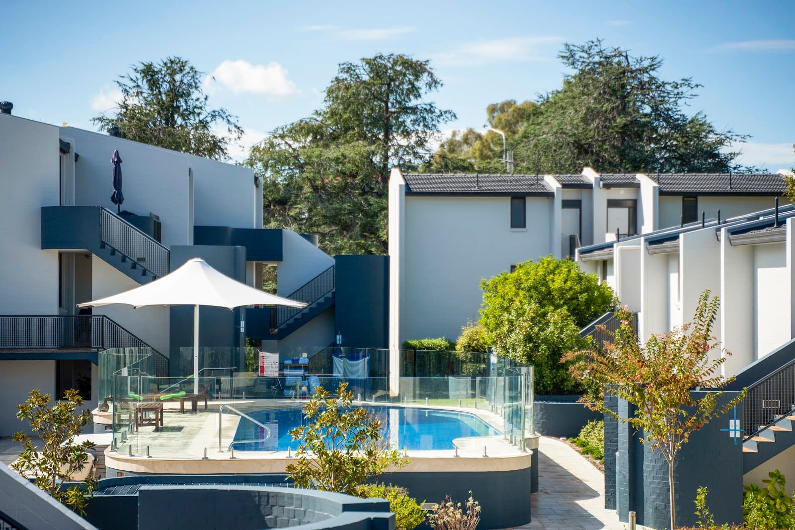 Manuka Park Serviced Apartments — Barton, Canberra