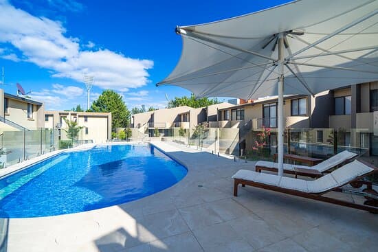 Manuka Park Serviced Apartments — Barton, Canberra
