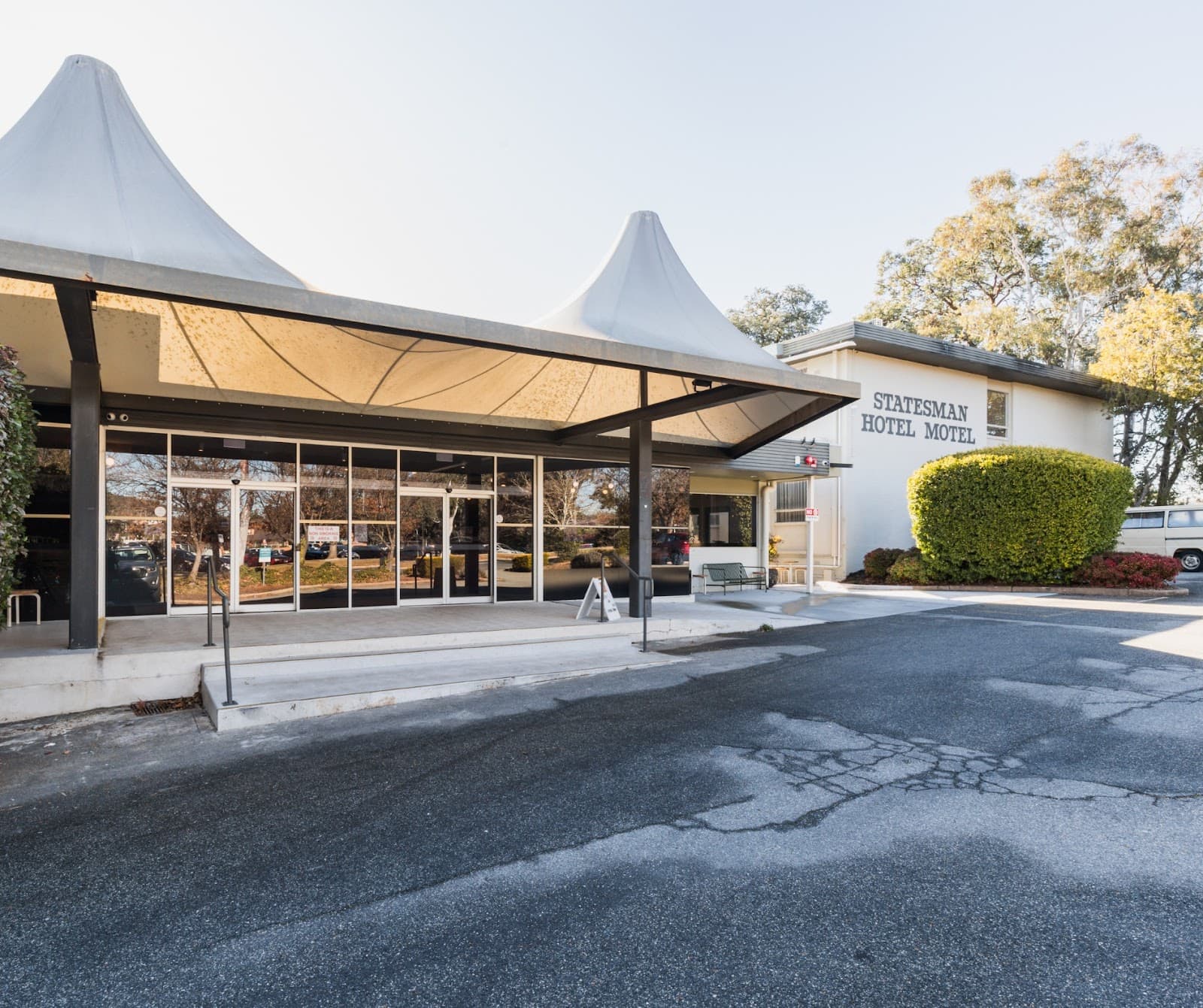 The Statesman Hotel — Tuggeranong, Canberra