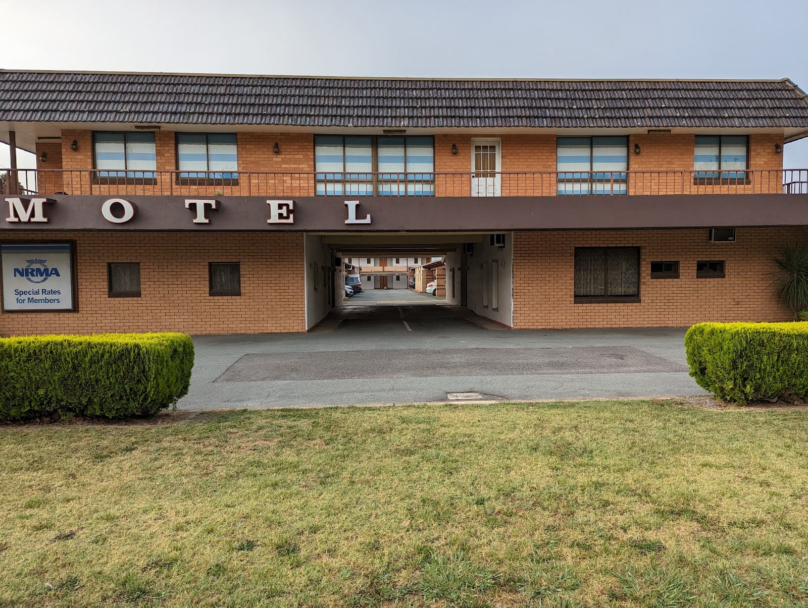 Canberra Lyneham Motor Inn — Gungahlin, Canberra