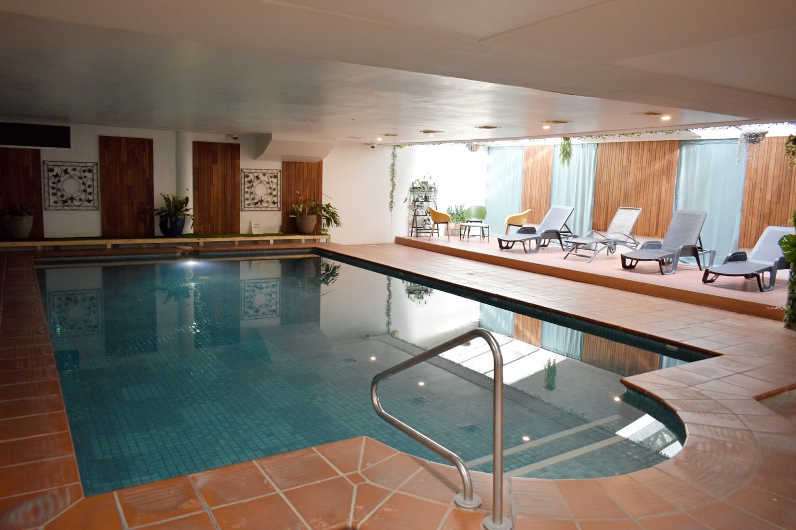 Canberra Parklands Central Apartment Hotel — Dickson, Canberra
